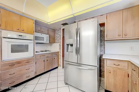 105 Cat Cay Lane Indian Harbour Beach FL 32937