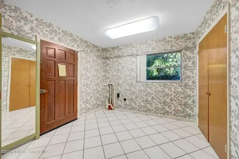 105 Cat Cay Lane Indian Harbour Beach FL 32937