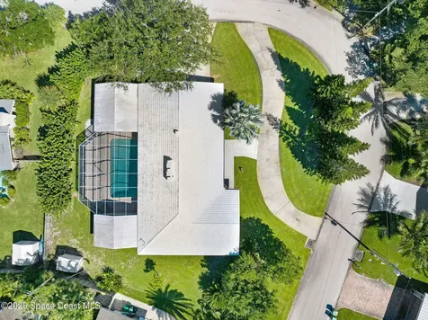 105 Cat Cay Lane Indian Harbour Beach FL 32937
