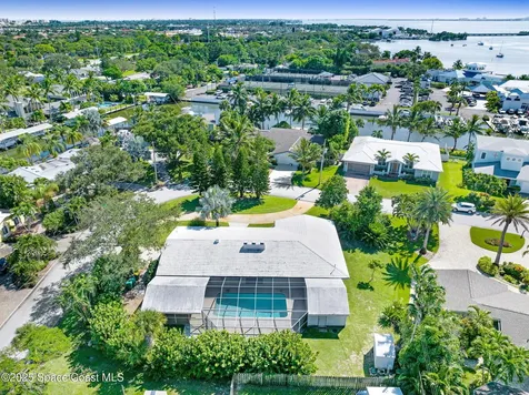 105 Cat Cay Lane Indian Harbour Beach FL 32937