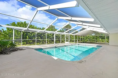 105 Cat Cay Lane Indian Harbour Beach FL 32937