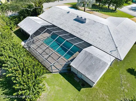 105 Cat Cay Lane Indian Harbour Beach FL 32937