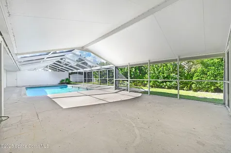 105 Cat Cay Lane Indian Harbour Beach FL 32937