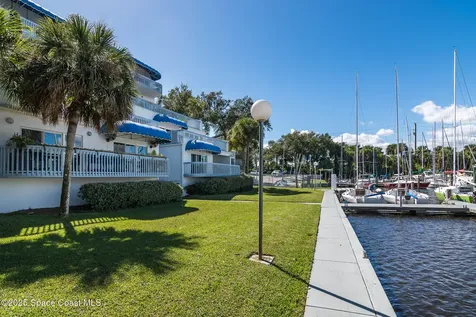 1208 River Drive Melbourne FL 32901