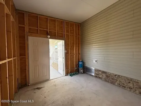571 Tarpon Drive Barefoot Bay FL 32976