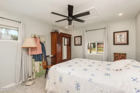 2283 Kentucky Avenue Mims FL 32754