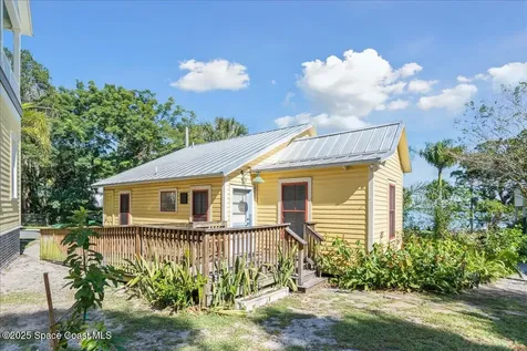 11 Mitchell Street Cocoa FL 32922