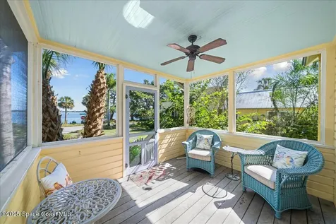 241 N Indian River Drive Cocoa FL 32922