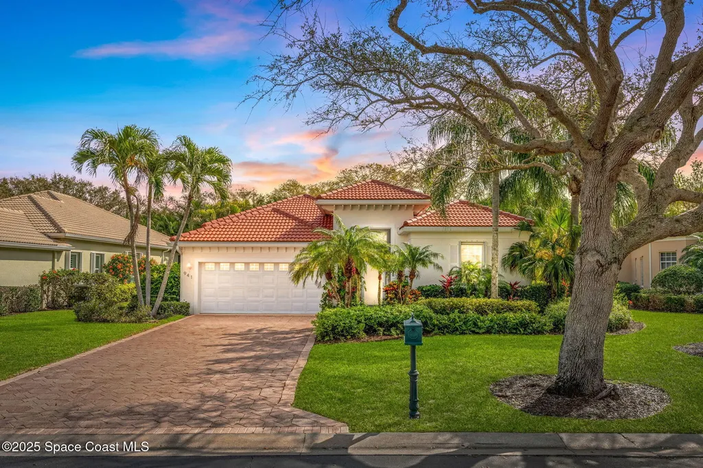 941 Island Club Square Vero Beach FL 32963