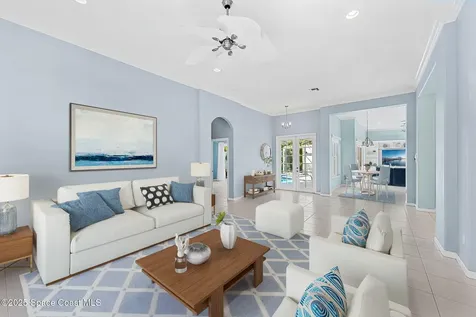 941 Island Club Square Vero Beach FL 32963