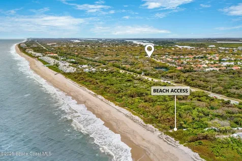 941 Island Club Square Vero Beach FL 32963