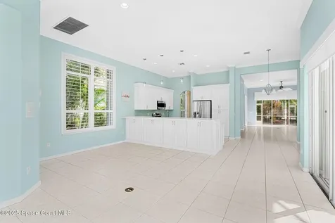 941 Island Club Square Vero Beach FL 32963