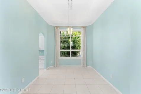 941 Island Club Square Vero Beach FL 32963