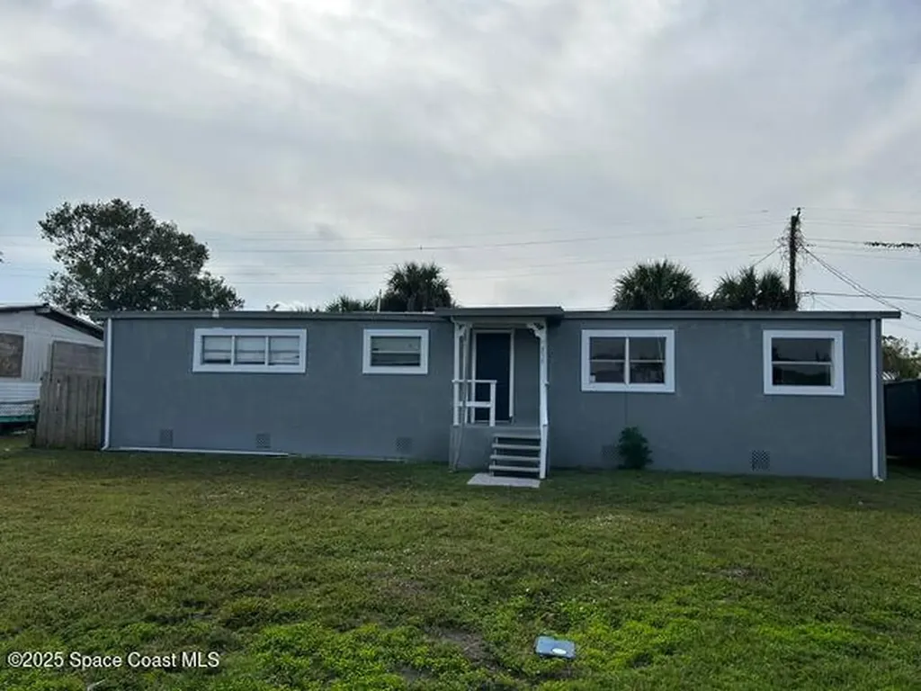 355 Saint Charles Avenue Merritt Island FL 32953