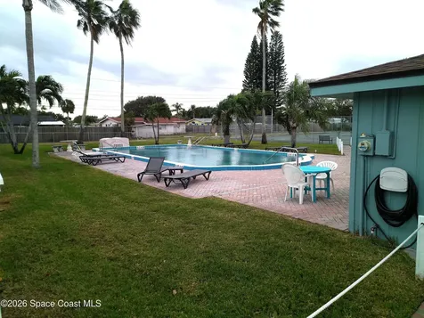 229 Kingsway Satellite Beach FL 32937