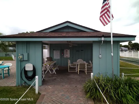 229 Kingsway Satellite Beach FL 32937