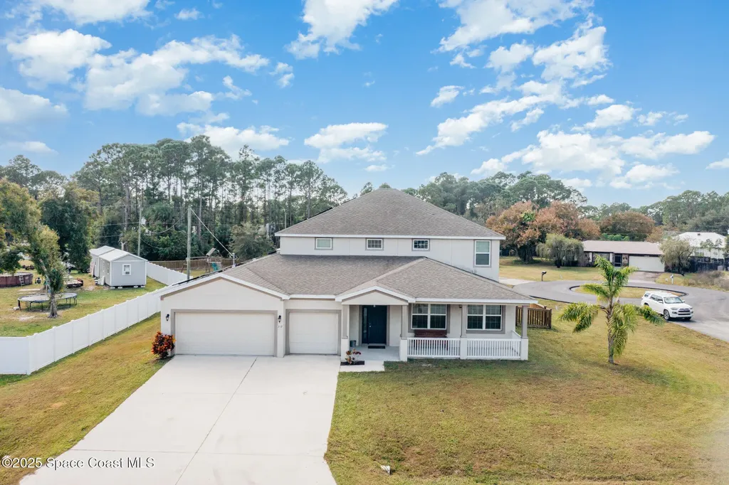 352 Gordon Road NW Palm Bay FL 32907