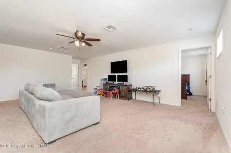 352 Gordon Road NW Palm Bay FL 32907