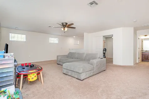 352 Gordon Road NW Palm Bay FL 32907