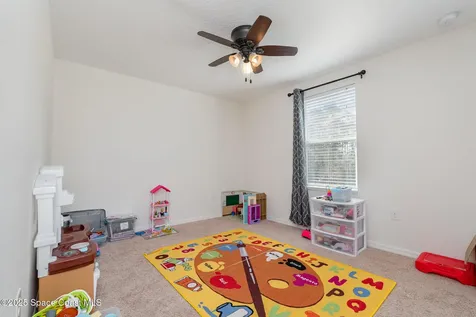 352 Gordon Road NW Palm Bay FL 32907