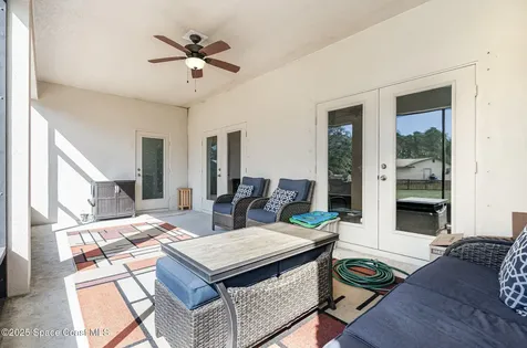 352 Gordon Road NW Palm Bay FL 32907