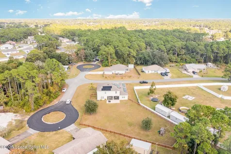 352 Gordon Road NW Palm Bay FL 32907