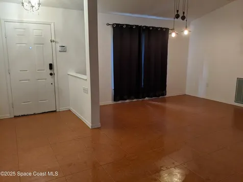 690 Henlock Street SE Palm Bay FL 32909