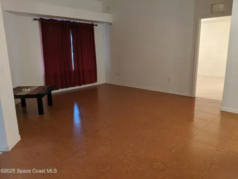 690 Henlock Street SE Palm Bay FL 32909