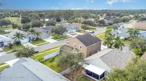 2893 Glasbern Circle Melbourne FL 32904