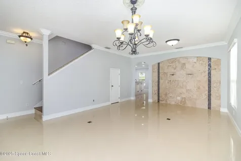 2893 Glasbern Circle Melbourne FL 32904