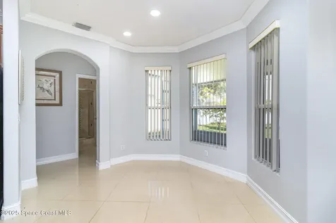 2893 Glasbern Circle Melbourne FL 32904