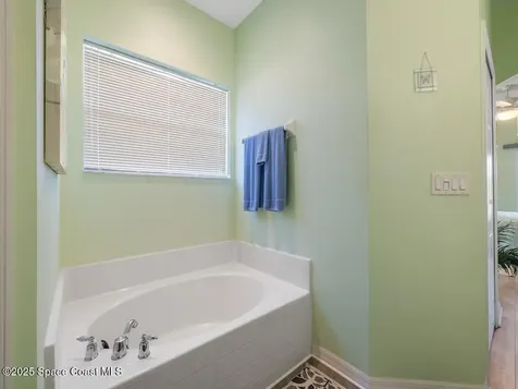 221 Briarcliff Circle Sebastian FL 32958