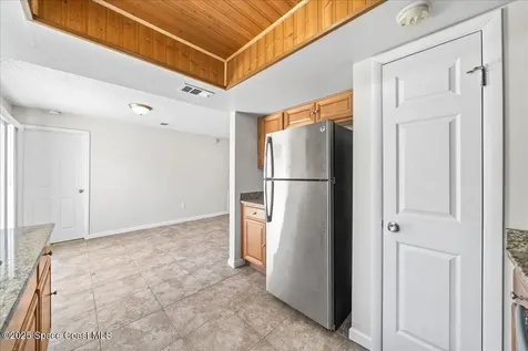 2212 Spring Circle Cocoa FL 32926