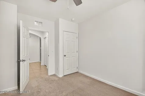 5307 Entertainment Way Fort Pierce FL 34947
