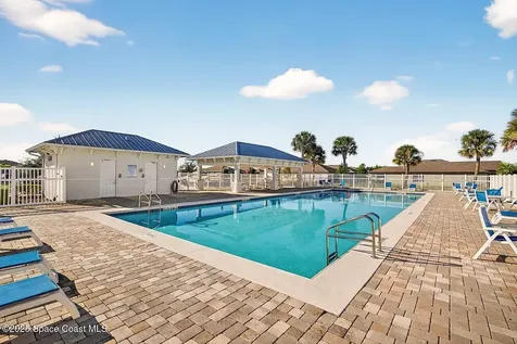 5307 Entertainment Way Fort Pierce FL 34947