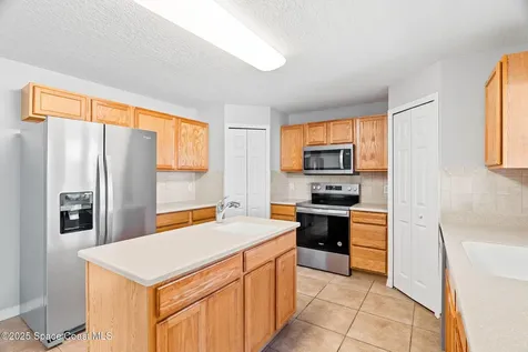 1955 Snapdragon Drive NW Palm Bay FL 32907