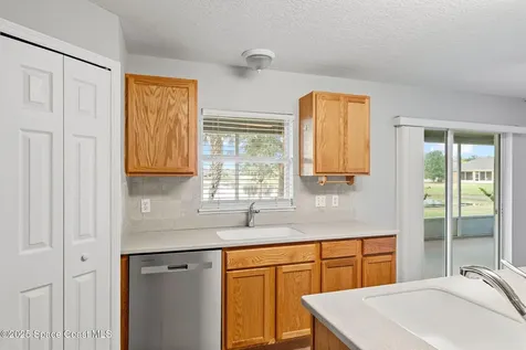 1955 Snapdragon Drive NW Palm Bay FL 32907