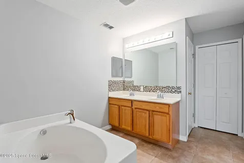 1955 Snapdragon Drive NW Palm Bay FL 32907