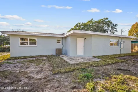 100 Charles Drive Melbourne FL 32935