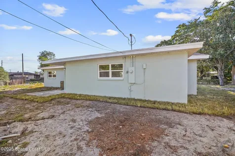 100 Charles Drive Melbourne FL 32935