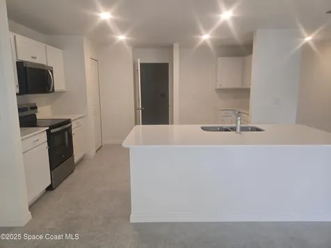 971 SW Richmond Circle SW Palm Bay FL 32908