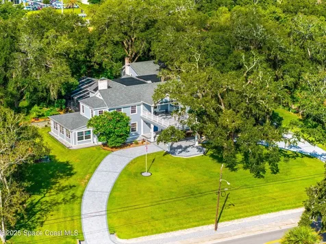875 N Indian River Drive Cocoa FL 32922