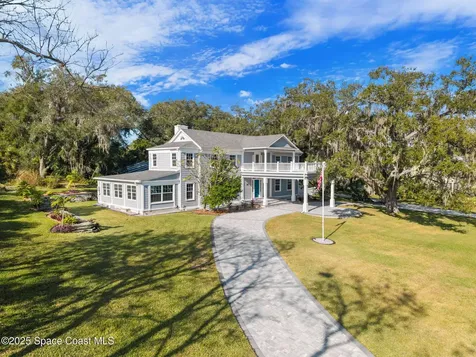 875 N Indian River Drive Cocoa FL 32922