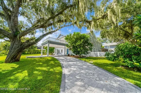 875 N Indian River Drive Cocoa FL 32922