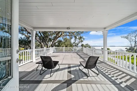 875 N Indian River Drive Cocoa FL 32922