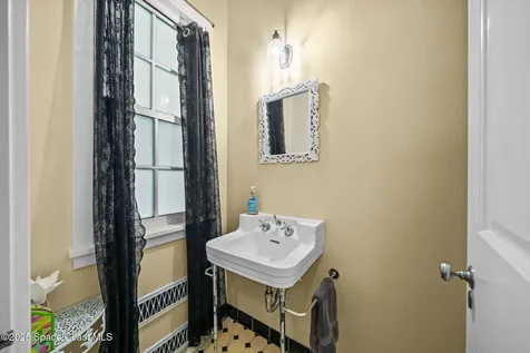 875 N Indian River Drive Cocoa FL 32922