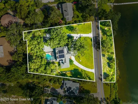 875 N Indian River Drive Cocoa FL 32922