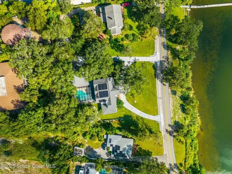 875 N Indian River Drive Cocoa FL 32922