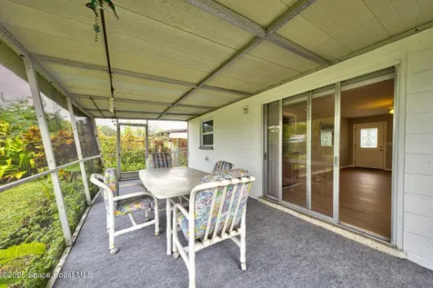 813 7th Street Merritt Island FL 32953