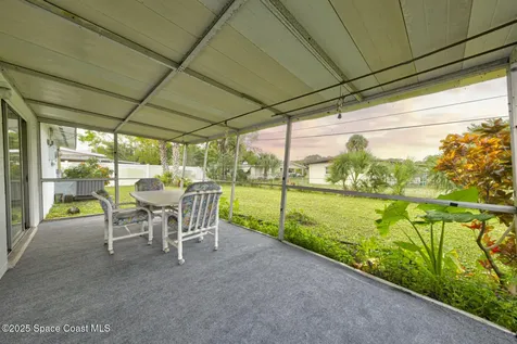 813 7th Street Merritt Island FL 32953